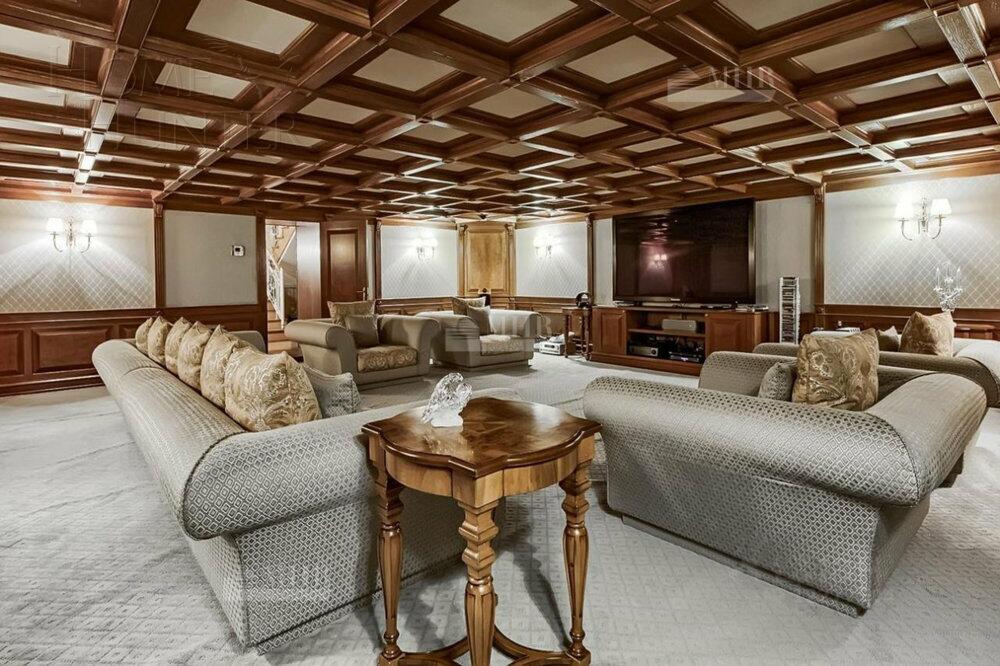 2-этажный коттедж 2 000 м² с отделкой