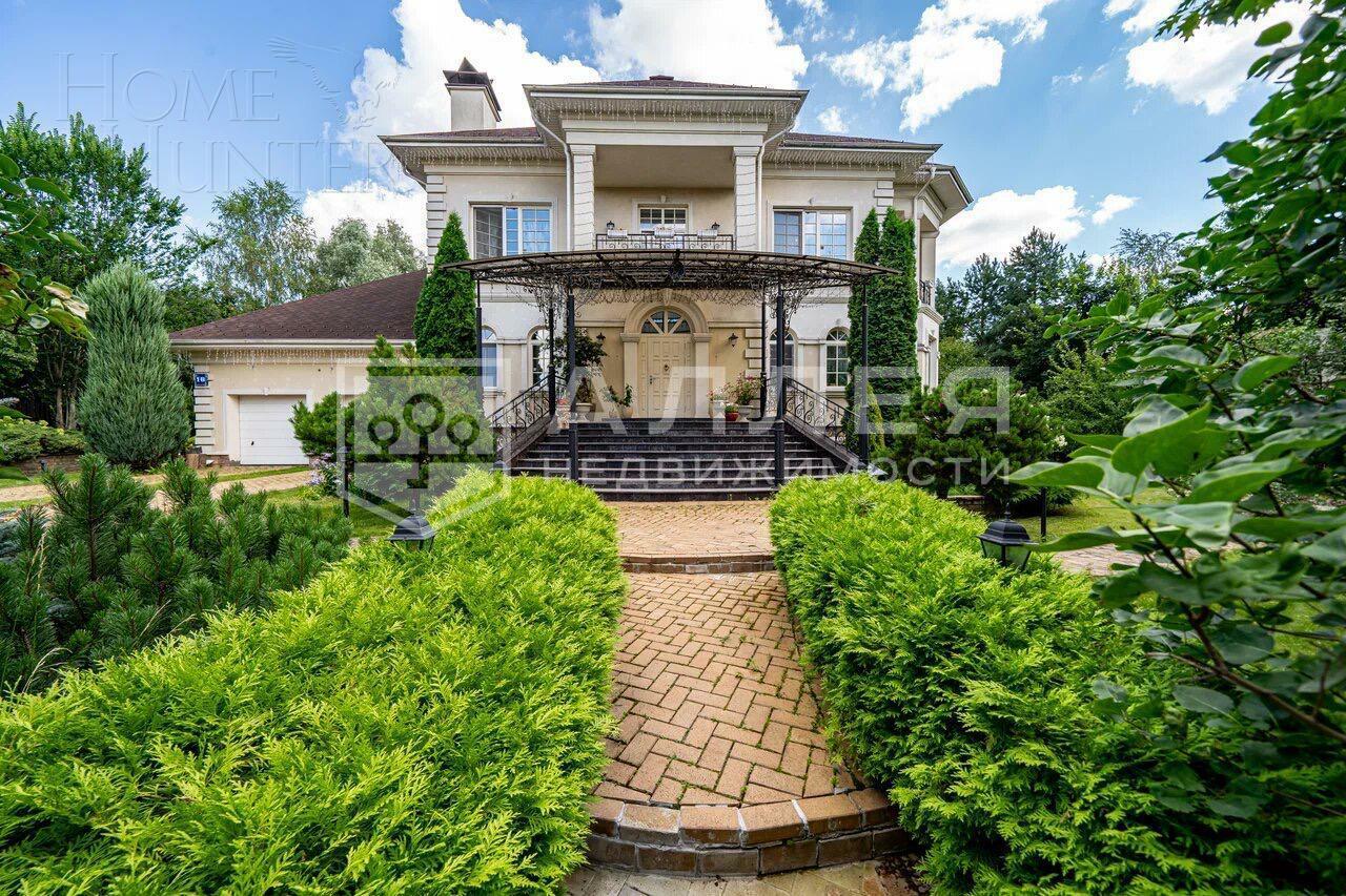 2-этажный коттедж 617.5 м² с отделкой