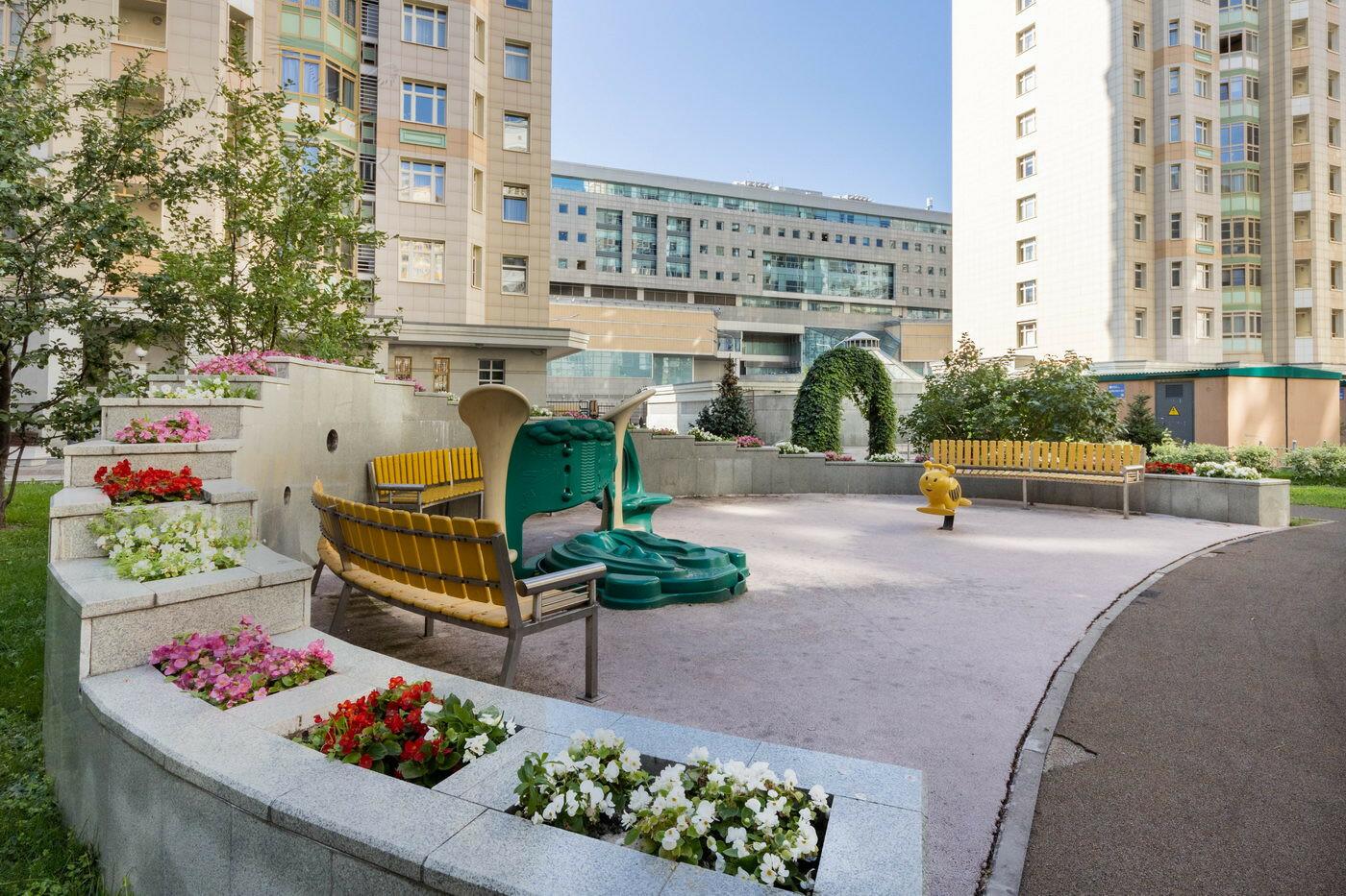 4-КОМН. КВАРТИРА С ОТДЕЛКОЙ 140 М² НА 11 ЭТАЖЕ