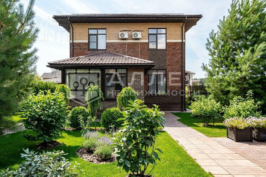 2-этажный коттедж 360 м² с отделкой