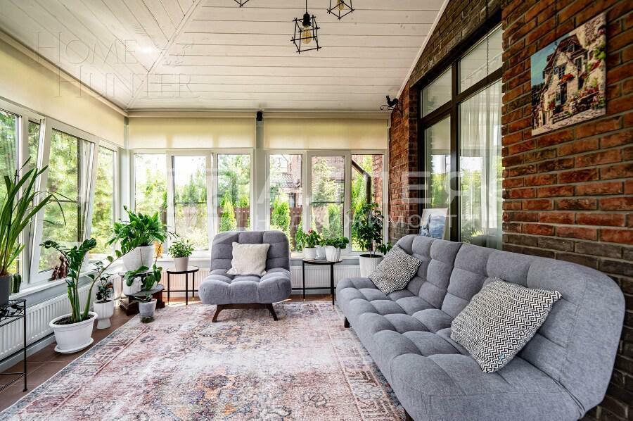 2-этажный коттедж 360 м² с отделкой