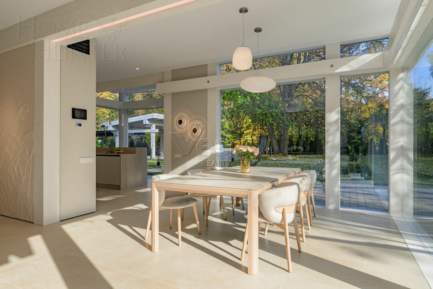 2-этажный коттедж 315 м² с отделкой