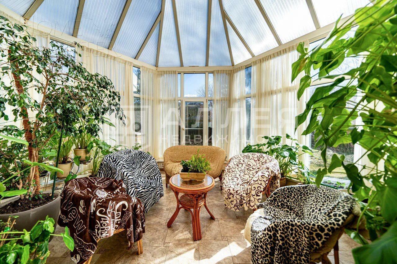 2-этажный коттедж 617.5 м² с отделкой