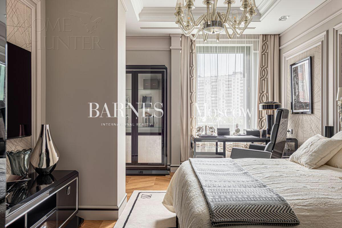 5-КОМН. КВАРТИРА С ОТДЕЛКОЙ 242.42 М² НА 6 ЭТАЖЕ