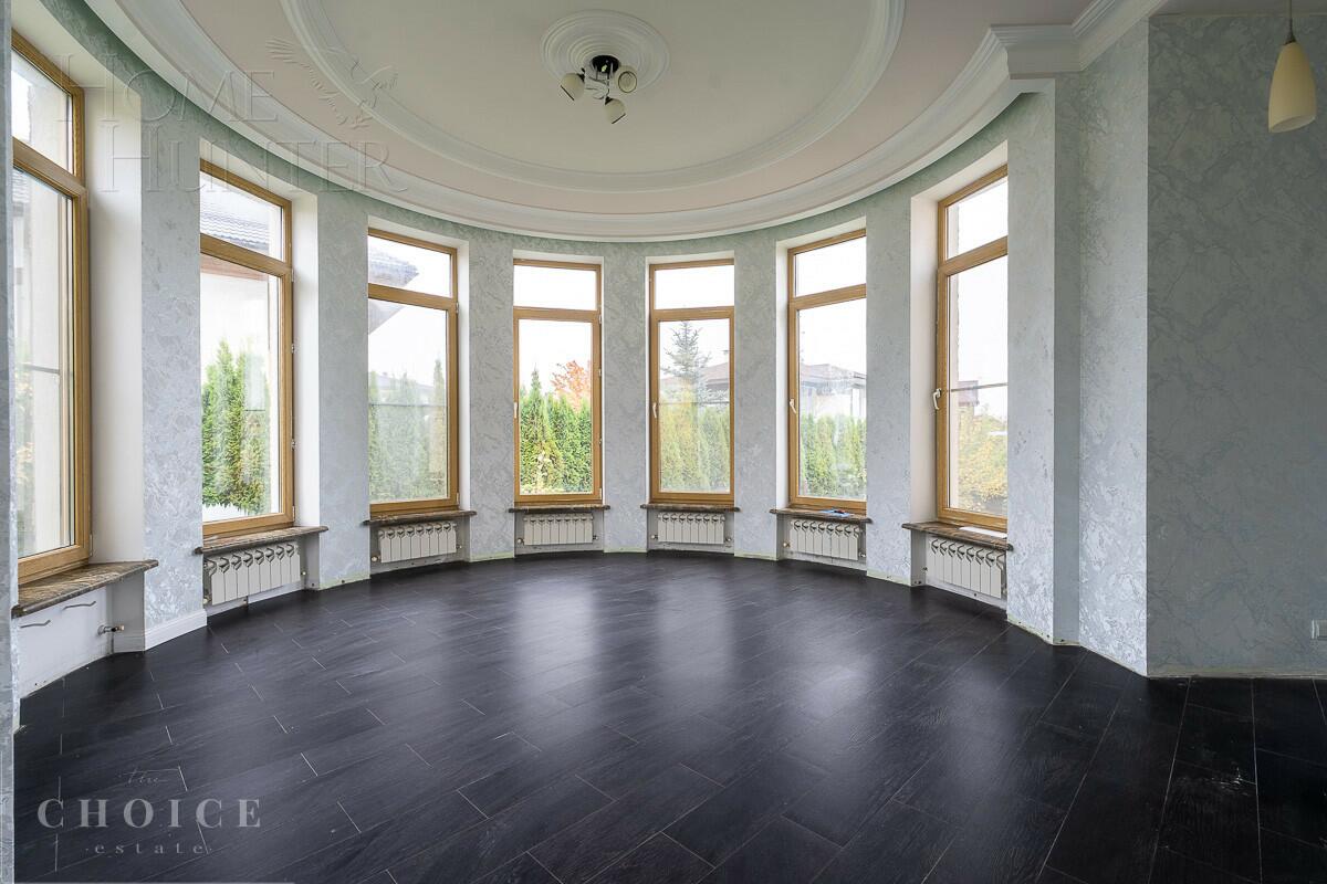 2-этажный коттедж 450 м² с отделкой