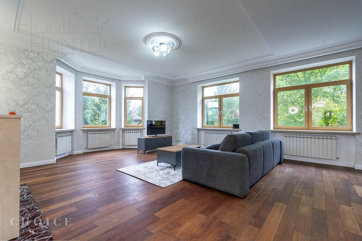 2-этажный коттедж 450 м² с отделкой