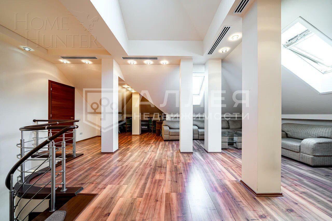 2-этажный коттедж 617.5 м² с отделкой