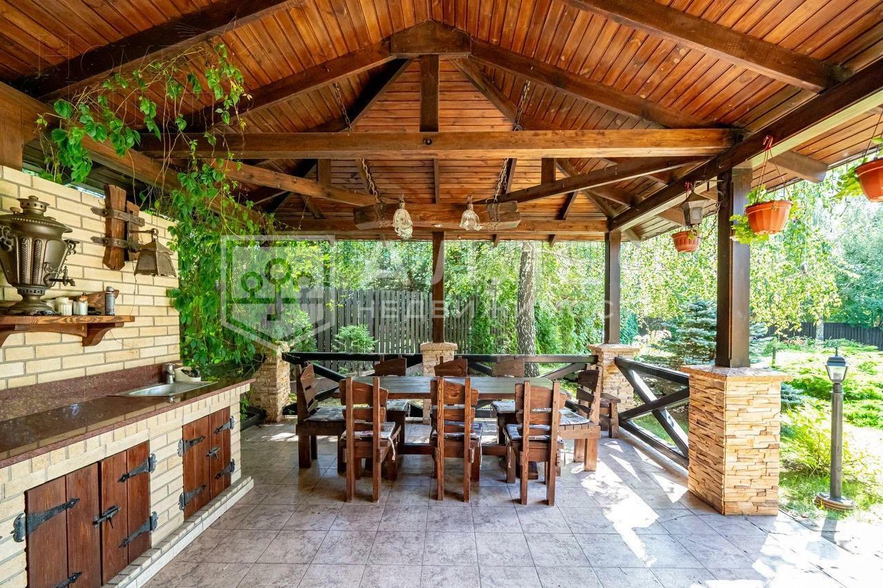 2-этажный коттедж 617.5 м² с отделкой