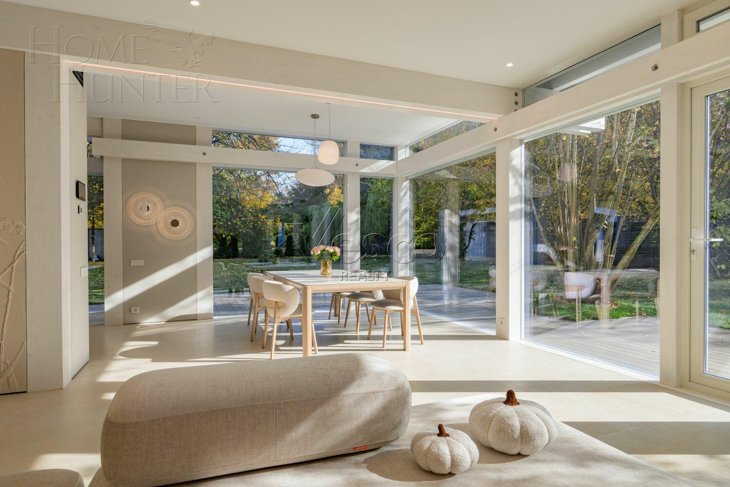 2-этажный коттедж 315 м² с отделкой