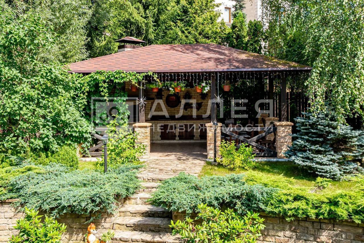 2-этажный коттедж 617.5 м² с отделкой