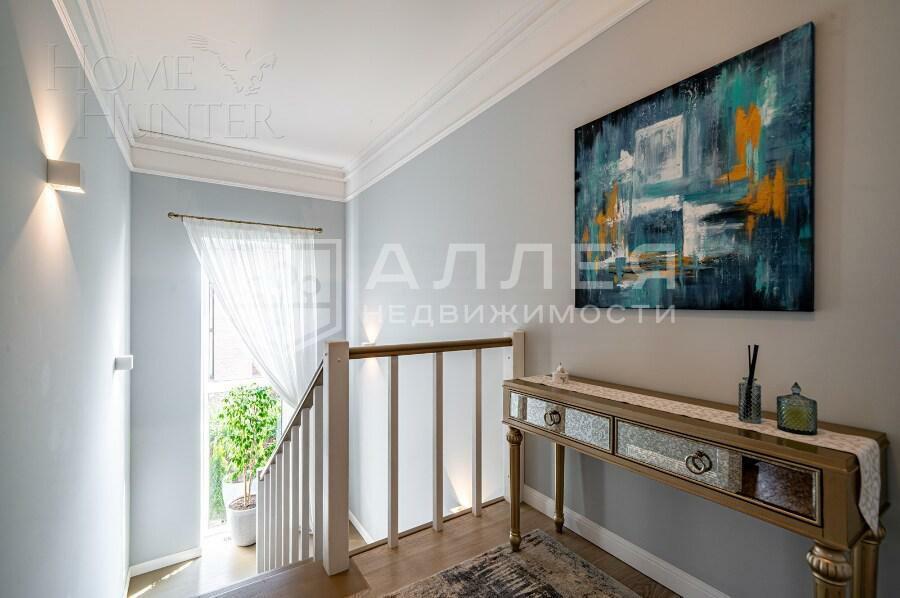 2-этажный коттедж 360 м² с отделкой