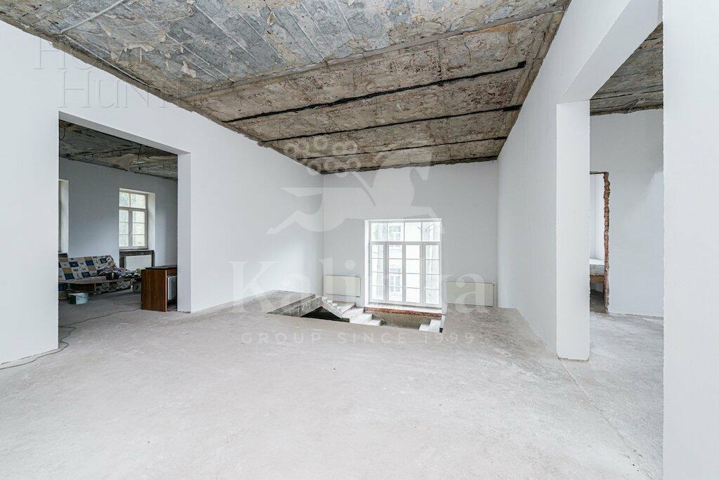 2-этажный коттедж 704 м² без отделки