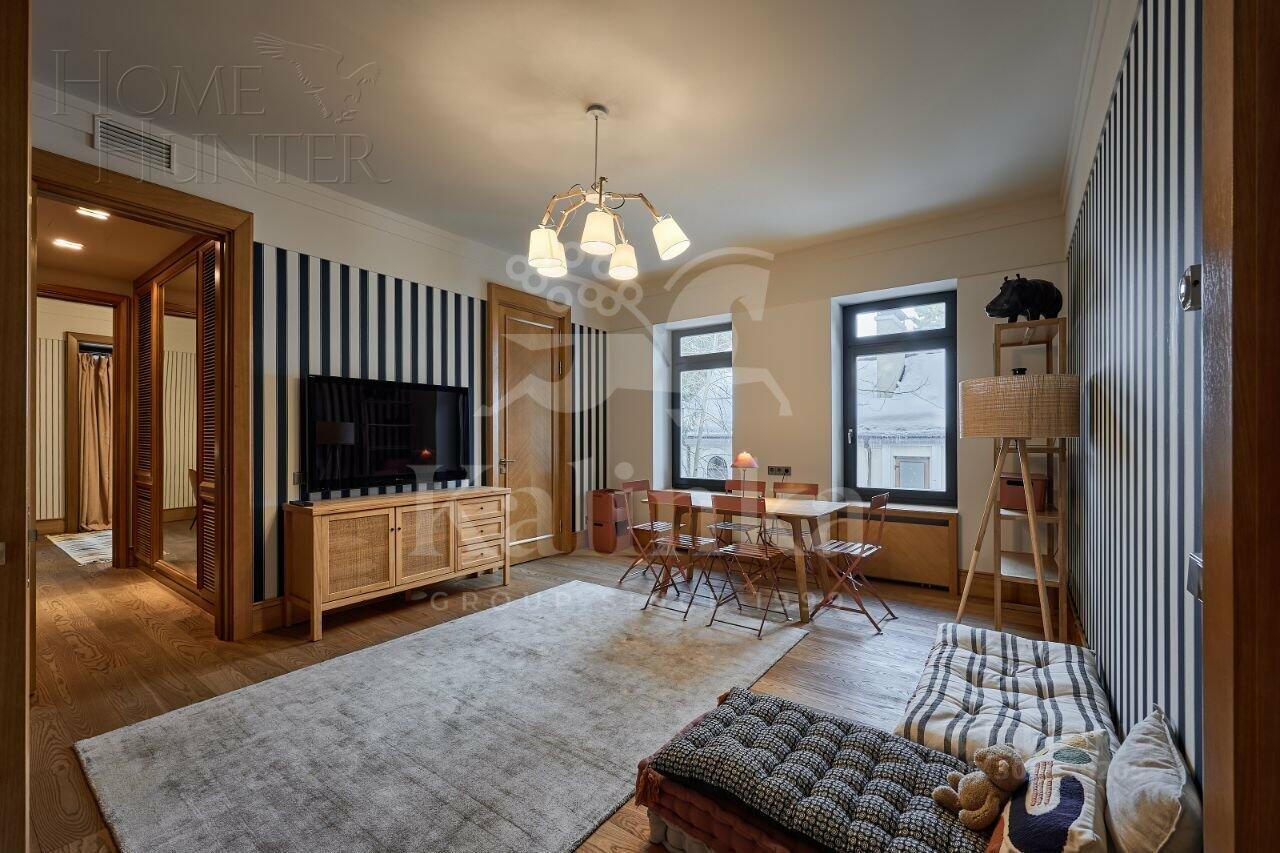 2-этажный коттедж 804.9 м² с отделкой