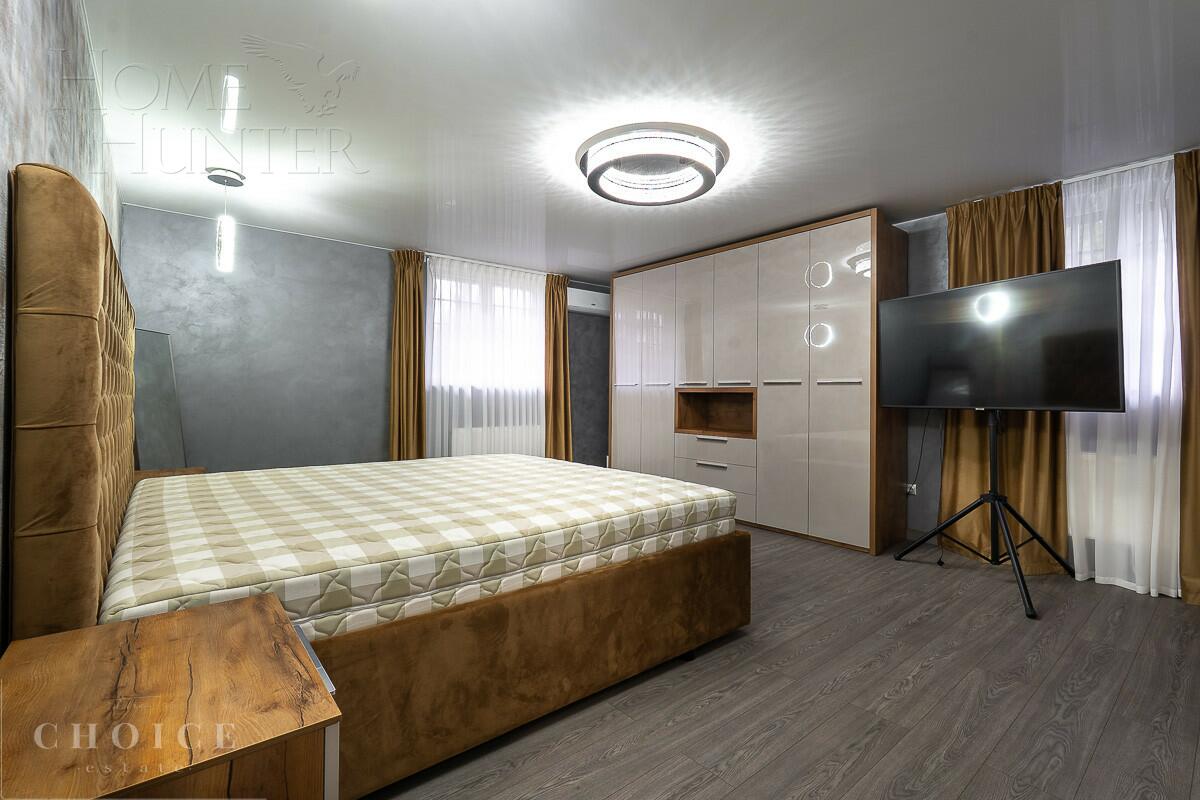 2-этажный коттедж 280 м² с отделкой