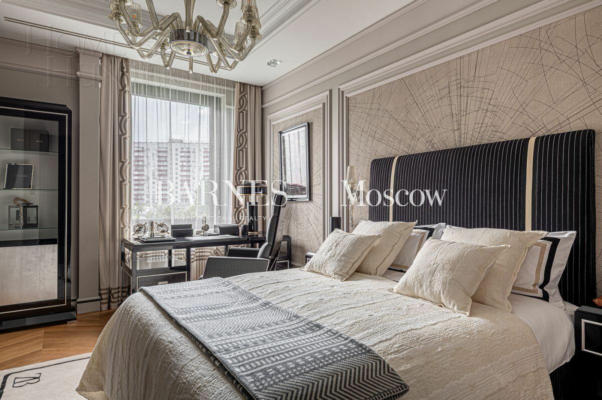 5-КОМН. КВАРТИРА С ОТДЕЛКОЙ 242.42 М² НА 6 ЭТАЖЕ