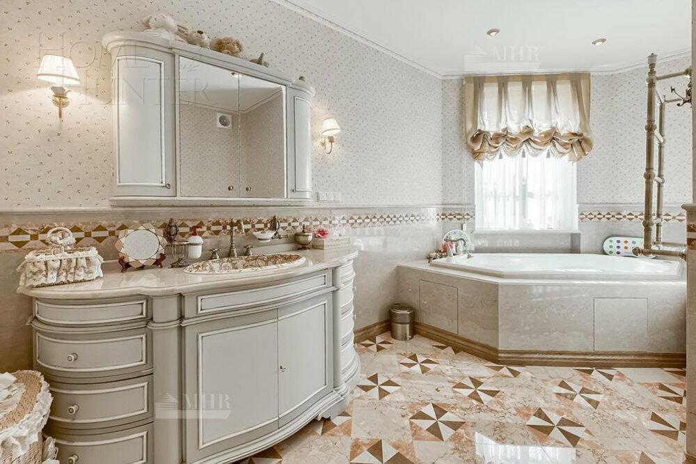 2-этажный коттедж 2 000 м² с отделкой