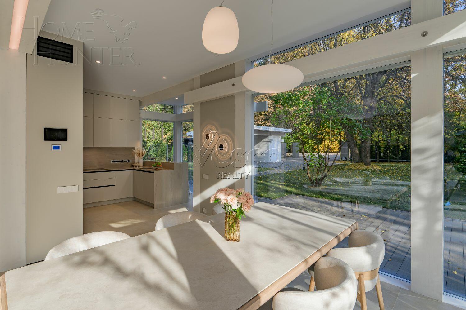 2-этажный коттедж 315 м² с отделкой