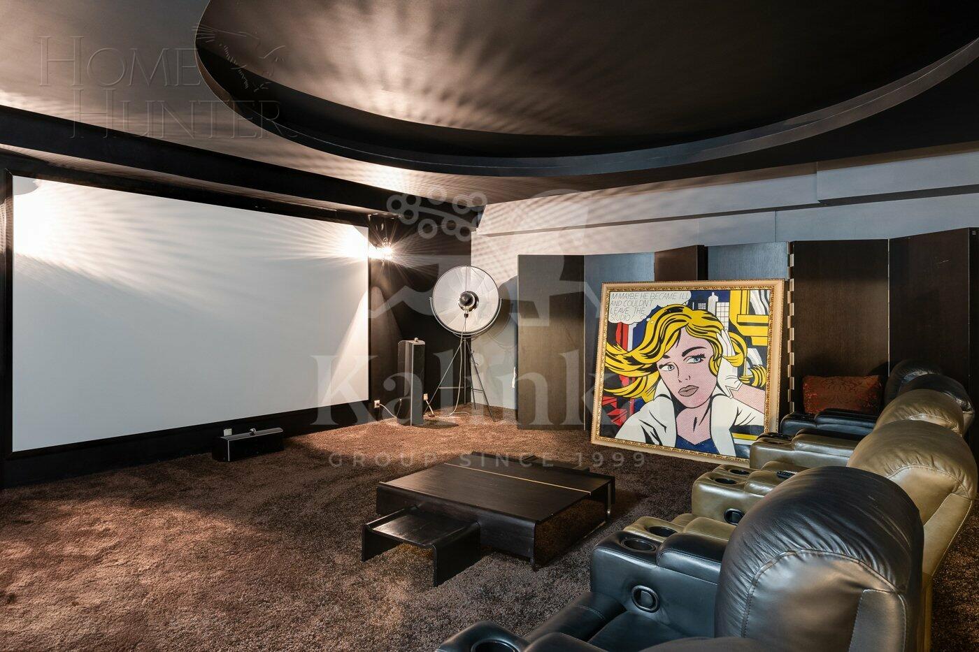 2-этажный коттедж 1 400 м² с отделкой