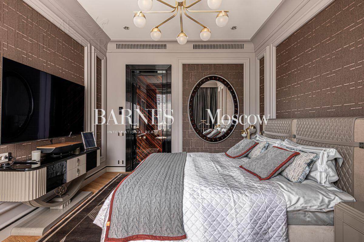 5-КОМН. КВАРТИРА С ОТДЕЛКОЙ 242.42 М² НА 6 ЭТАЖЕ