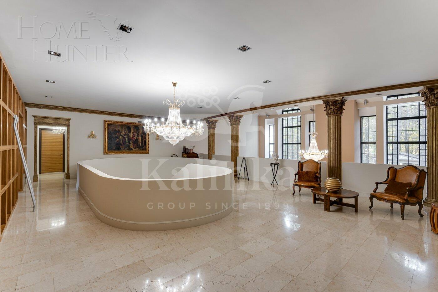 2-этажный коттедж 1 400 м² с отделкой