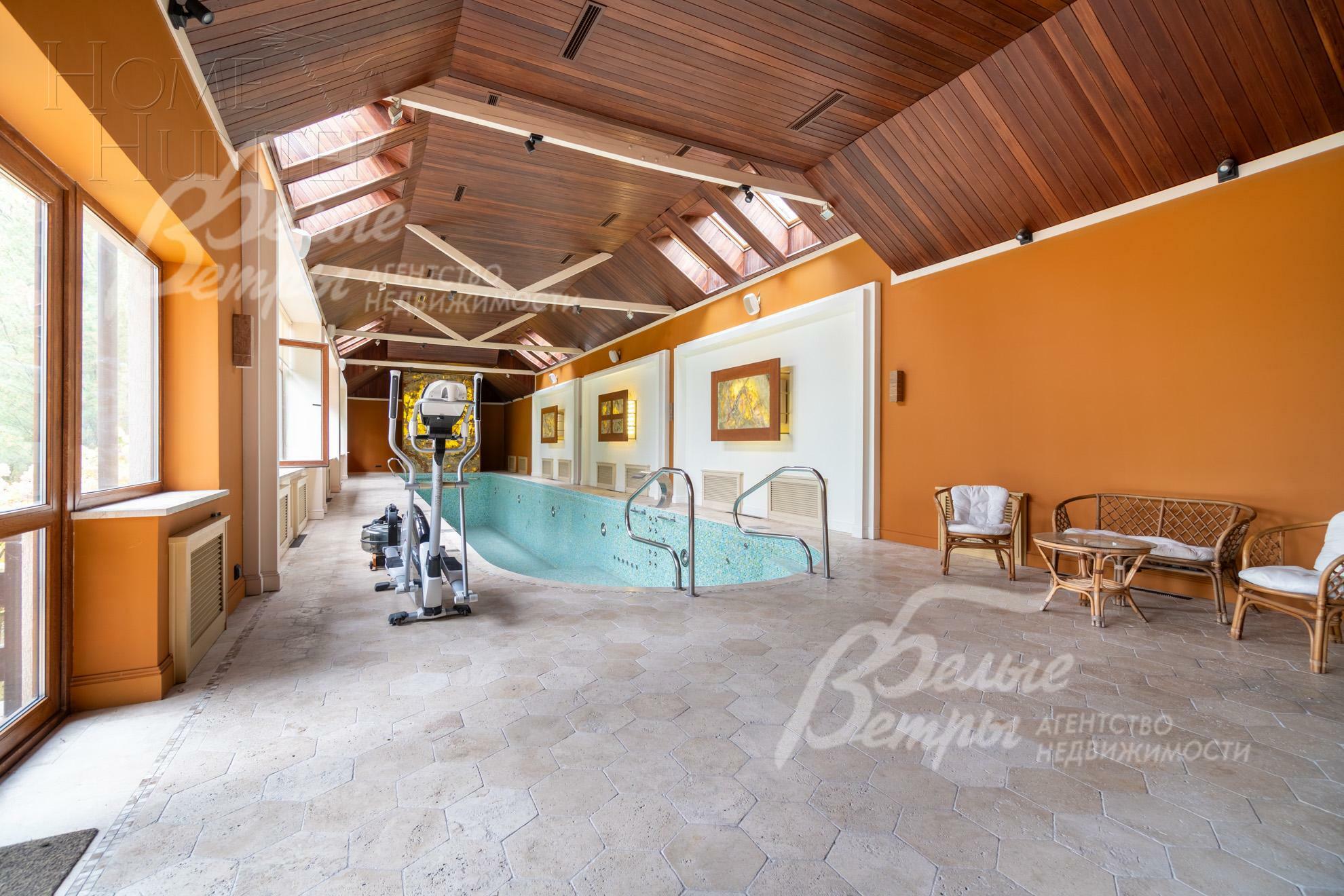 2-этажный коттедж 835 м² с отделкой