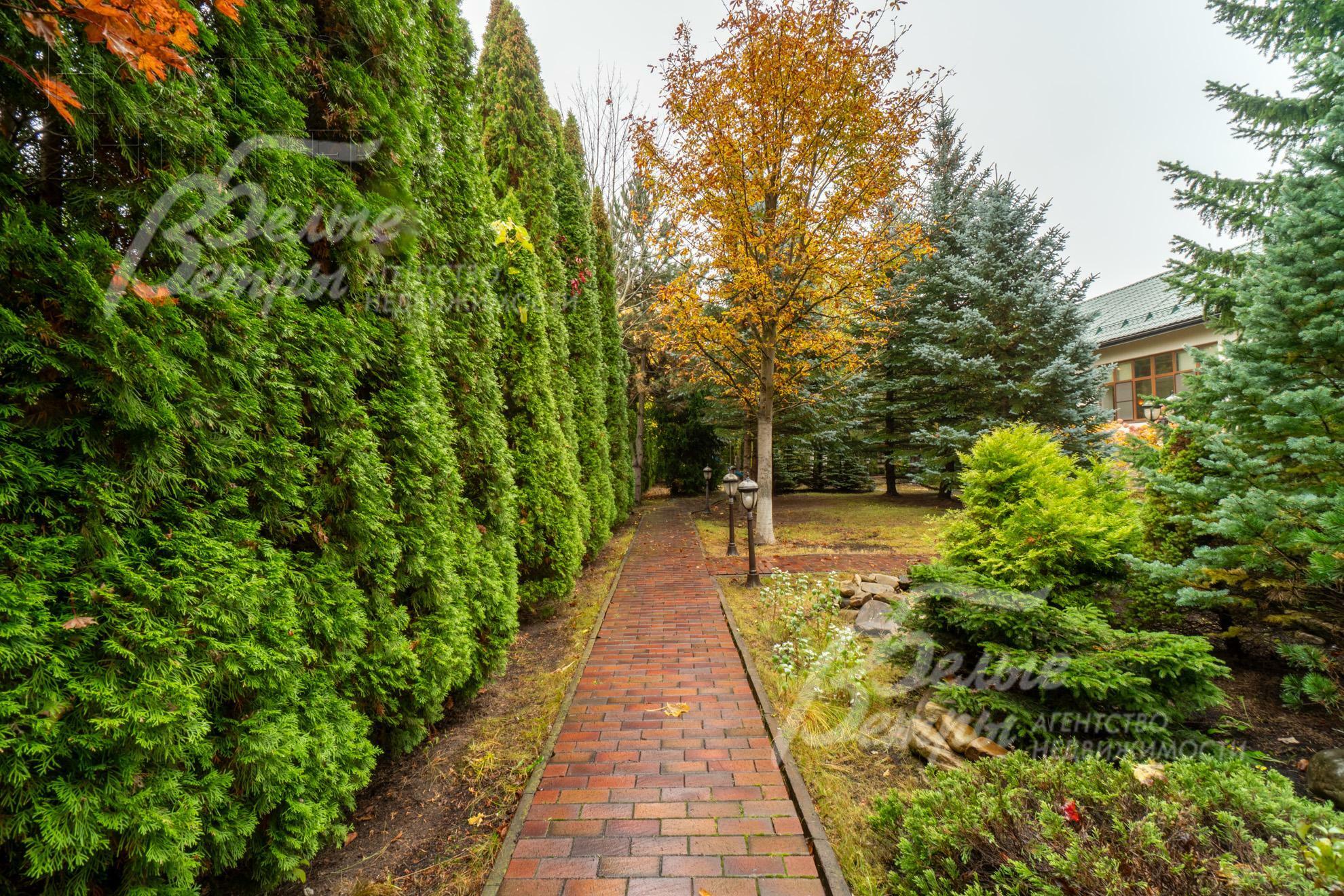 2-этажный коттедж 835 м² с отделкой