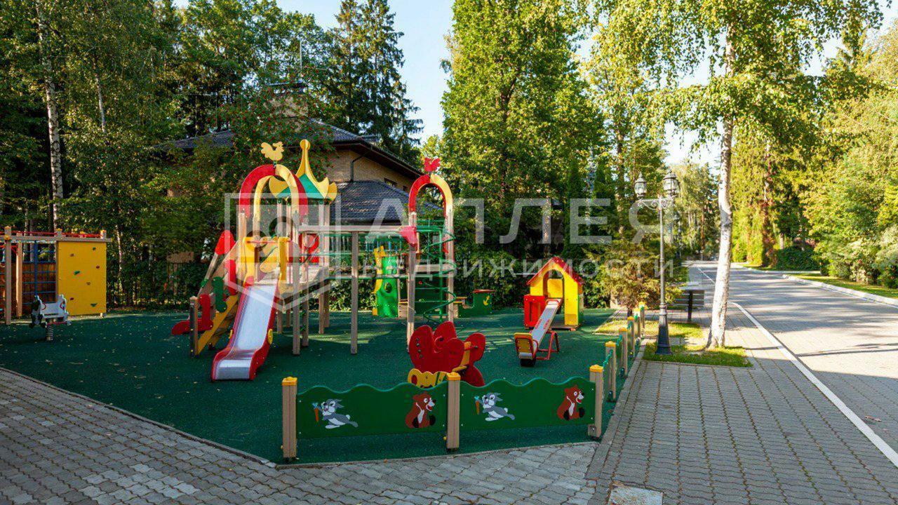 2-этажный коттедж 450 м² с отделкой