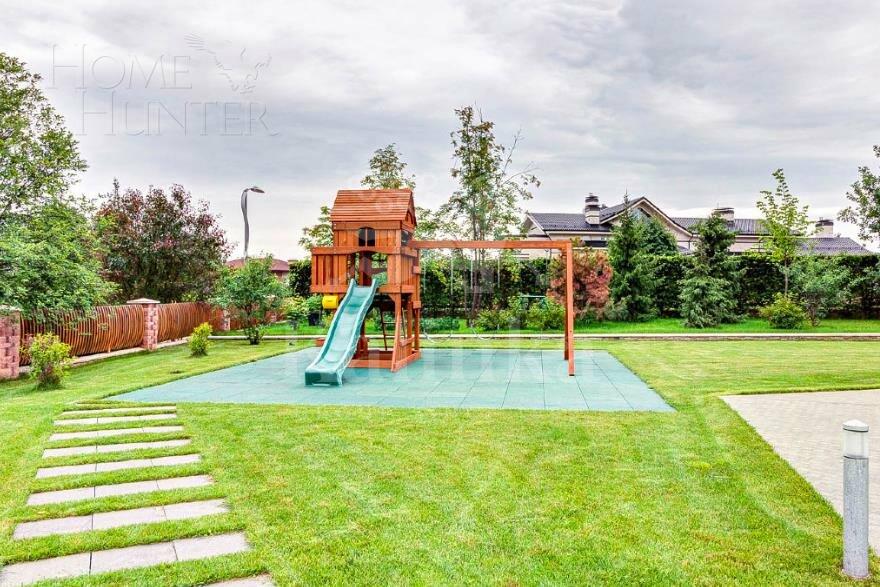 2-этажный коттедж 1 700 м² без отделки