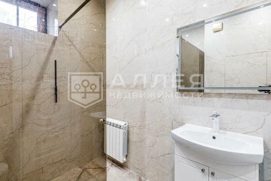 3-этажный коттедж 615 м² с отделкой