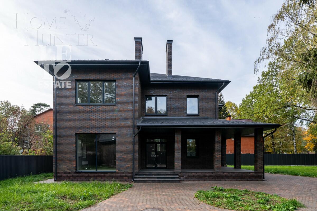 2-этажный коттедж 543.4 м² без отделки