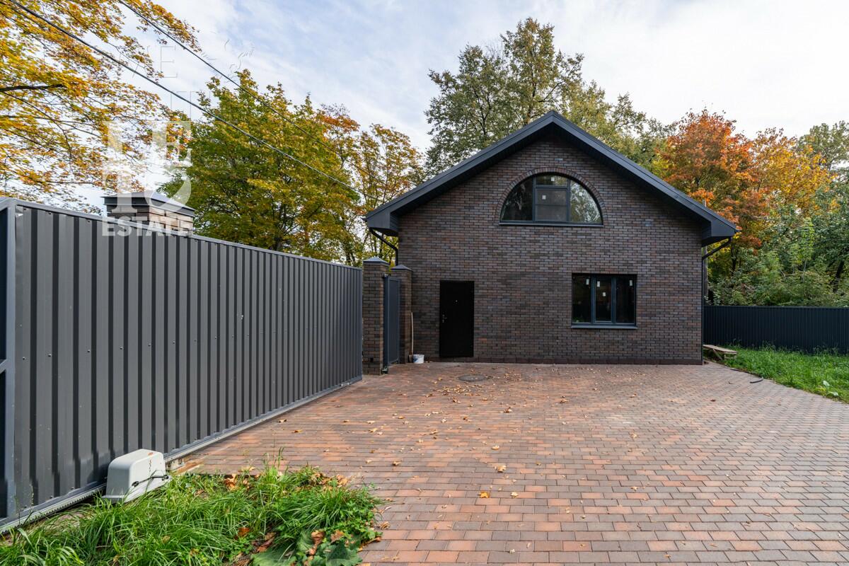 2-этажный коттедж 543.4 м² без отделки