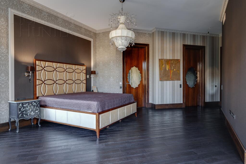 2-этажный коттедж 1 200 м² с отделкой