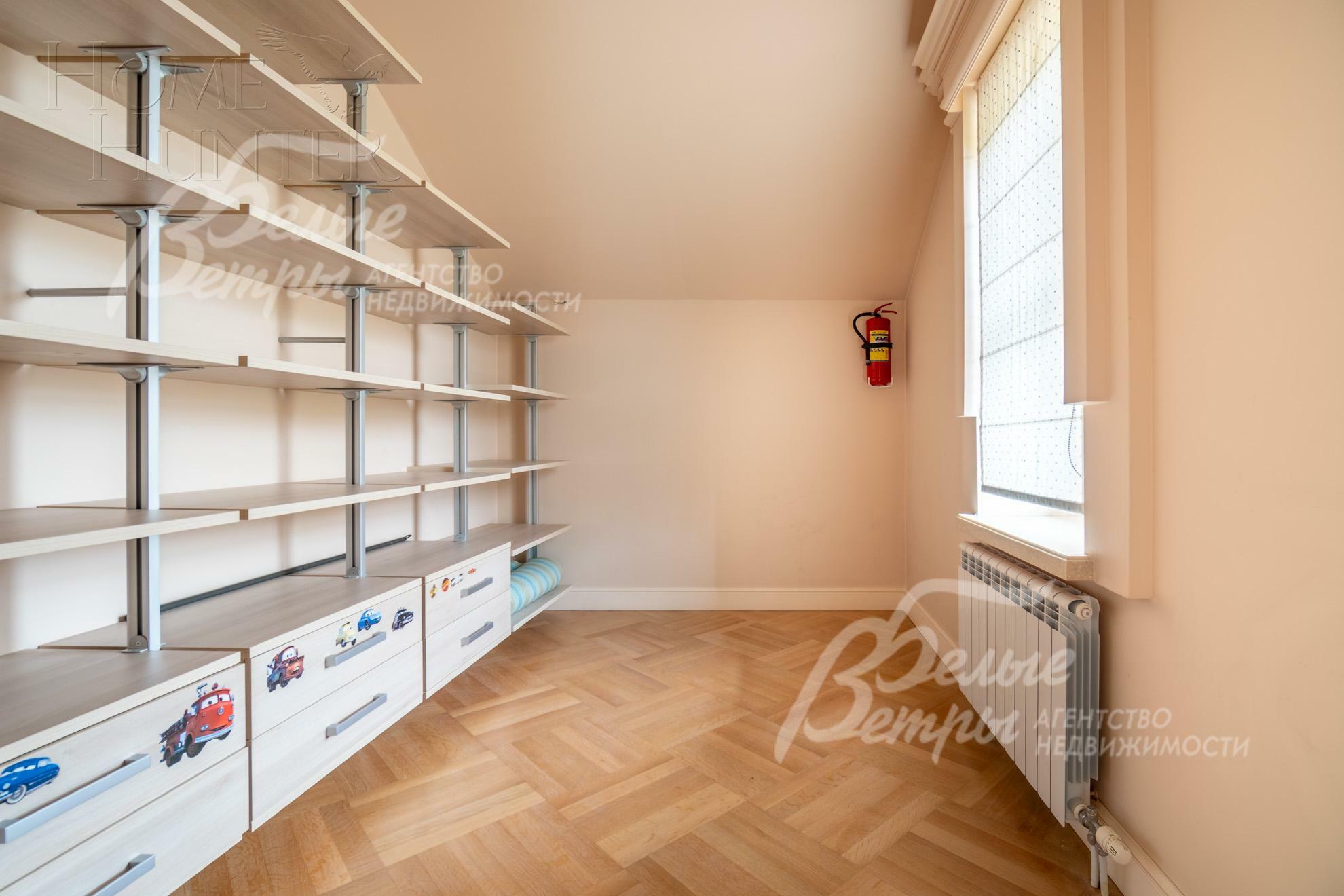 2-этажный коттедж 835 м² с отделкой