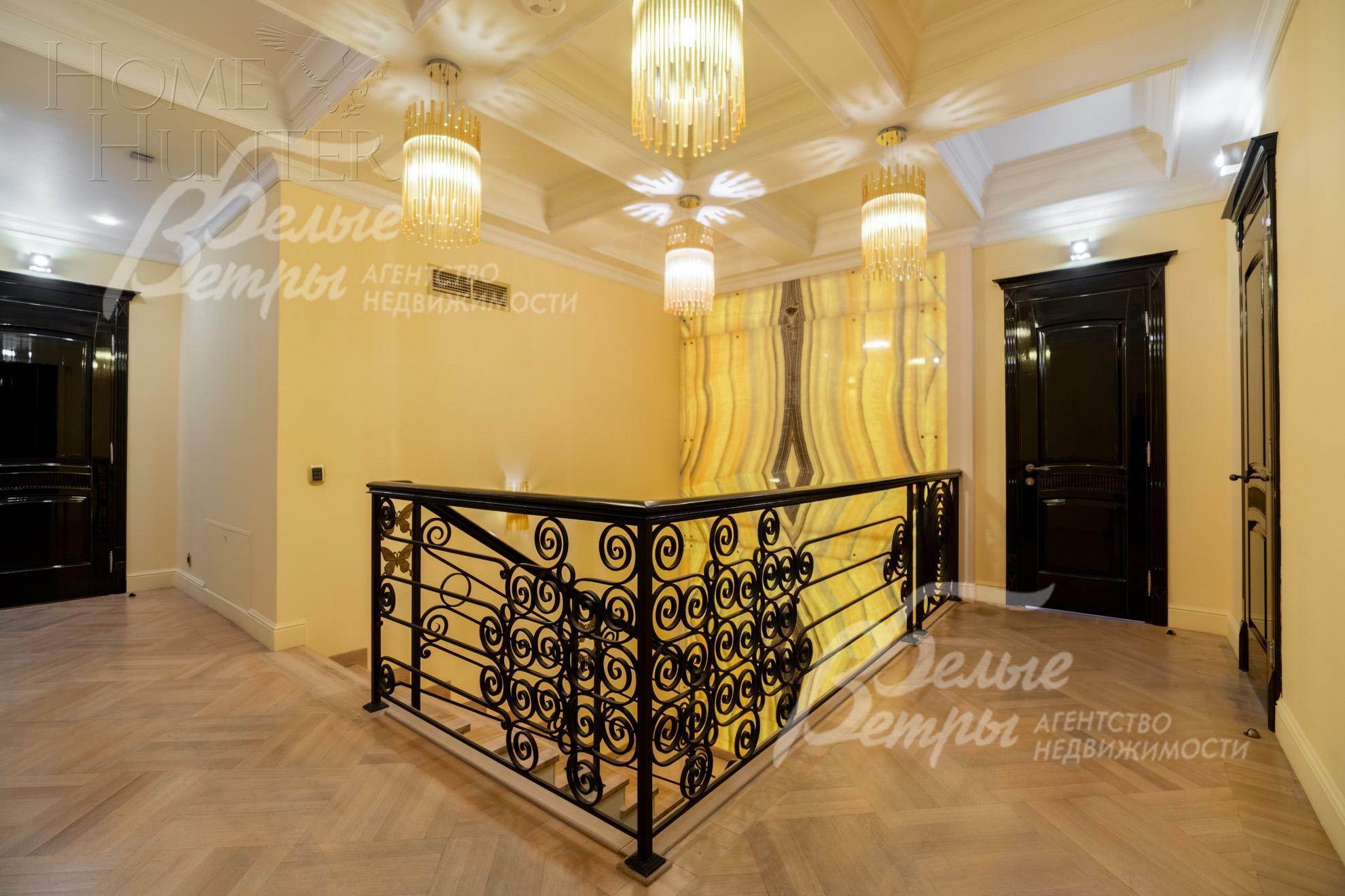 2-этажный коттедж 835 м² с отделкой