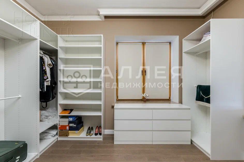 3-этажный коттедж 615 м² с отделкой
