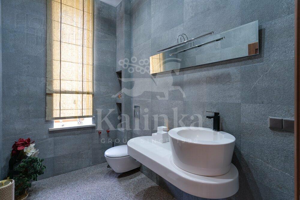 2-этажный коттедж 750 м² с отделкой