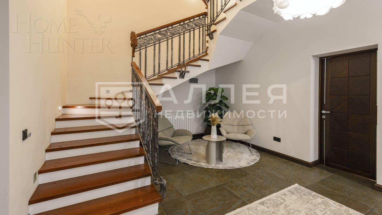 2-этажный коттедж 450 м² с отделкой