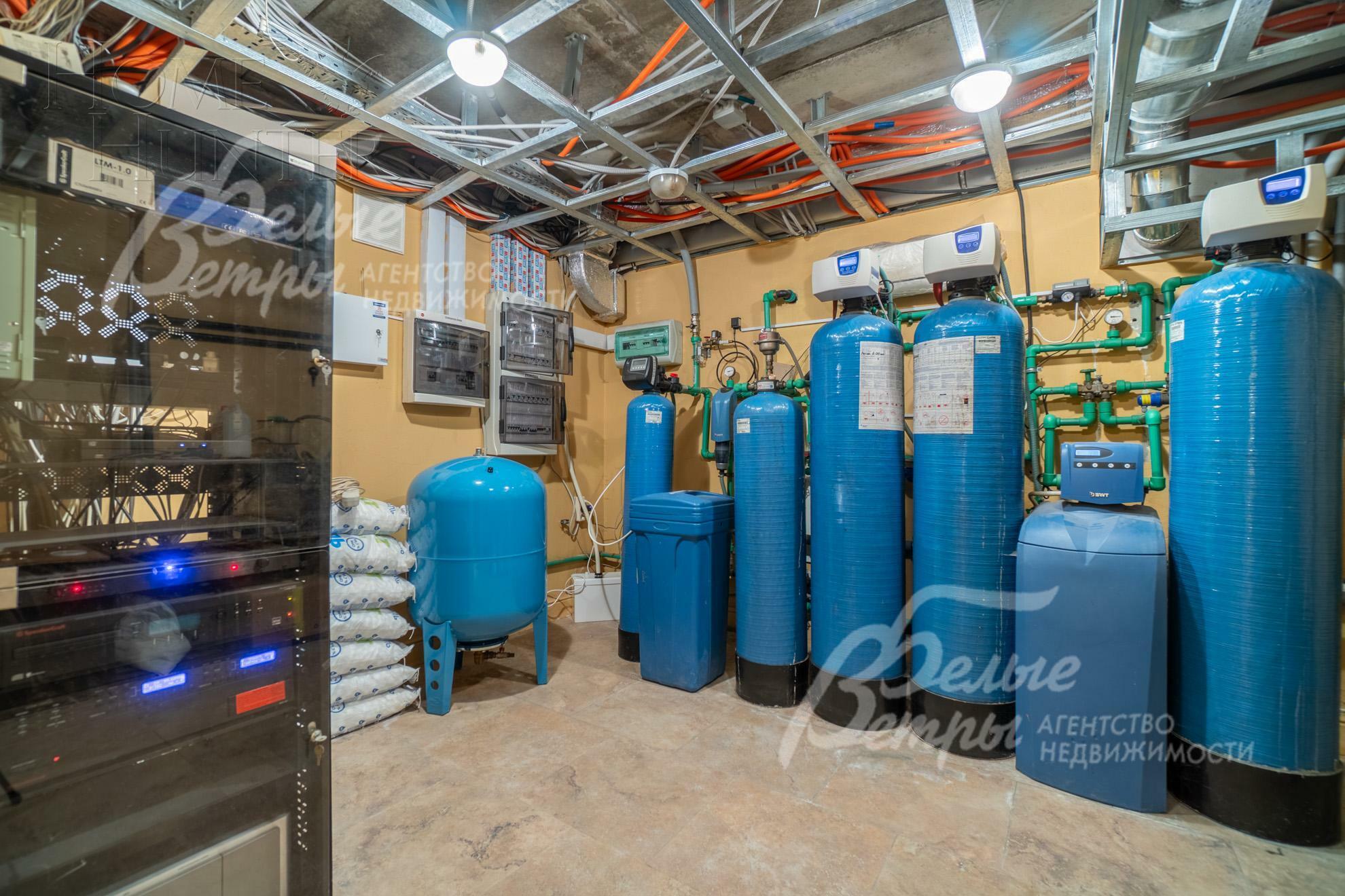 2-этажный коттедж 835 м² с отделкой