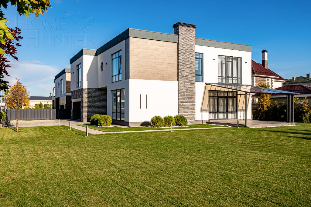 2-этажный коттедж 440 м² с отделкой
