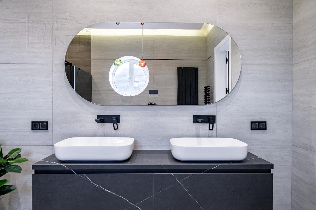 2-этажный коттедж 440 м² с отделкой