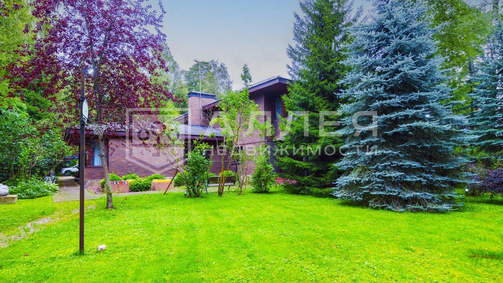 2-этажный коттедж 450 м² с отделкой