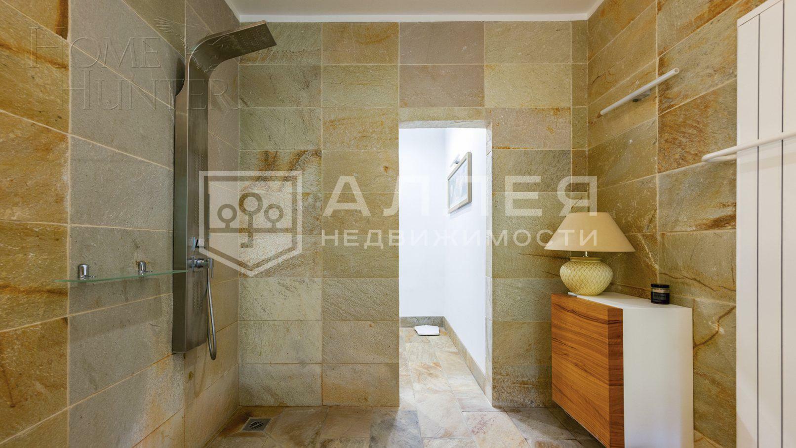 2-этажный коттедж 450 м² с отделкой