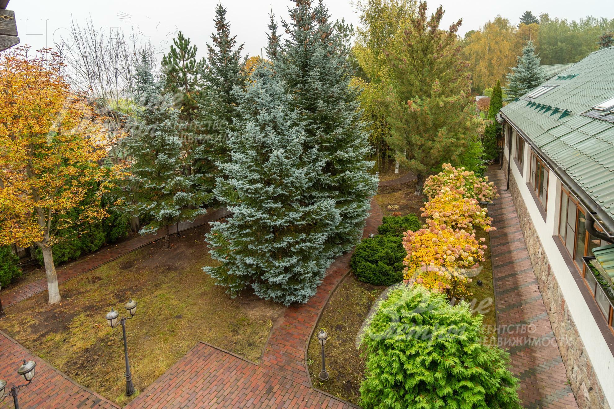 2-этажный коттедж 835 м² с отделкой