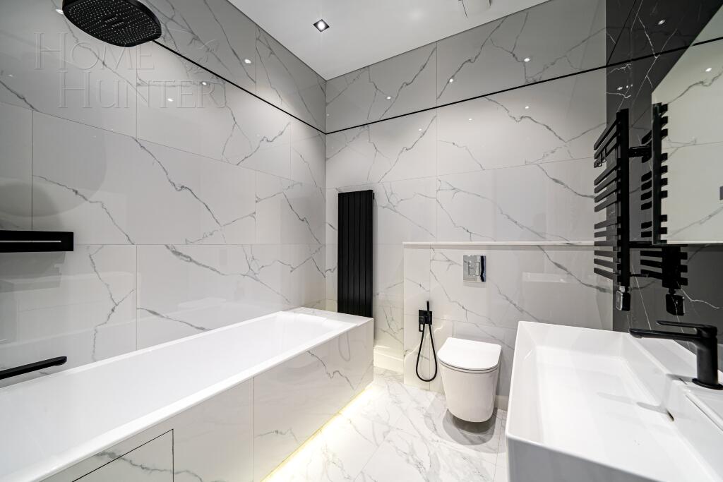 2-этажный коттедж 440 м² с отделкой