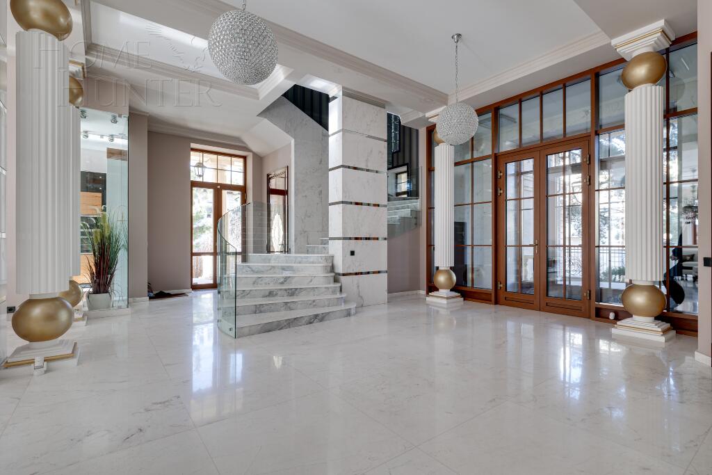 2-этажный коттедж 1 200 м² с отделкой