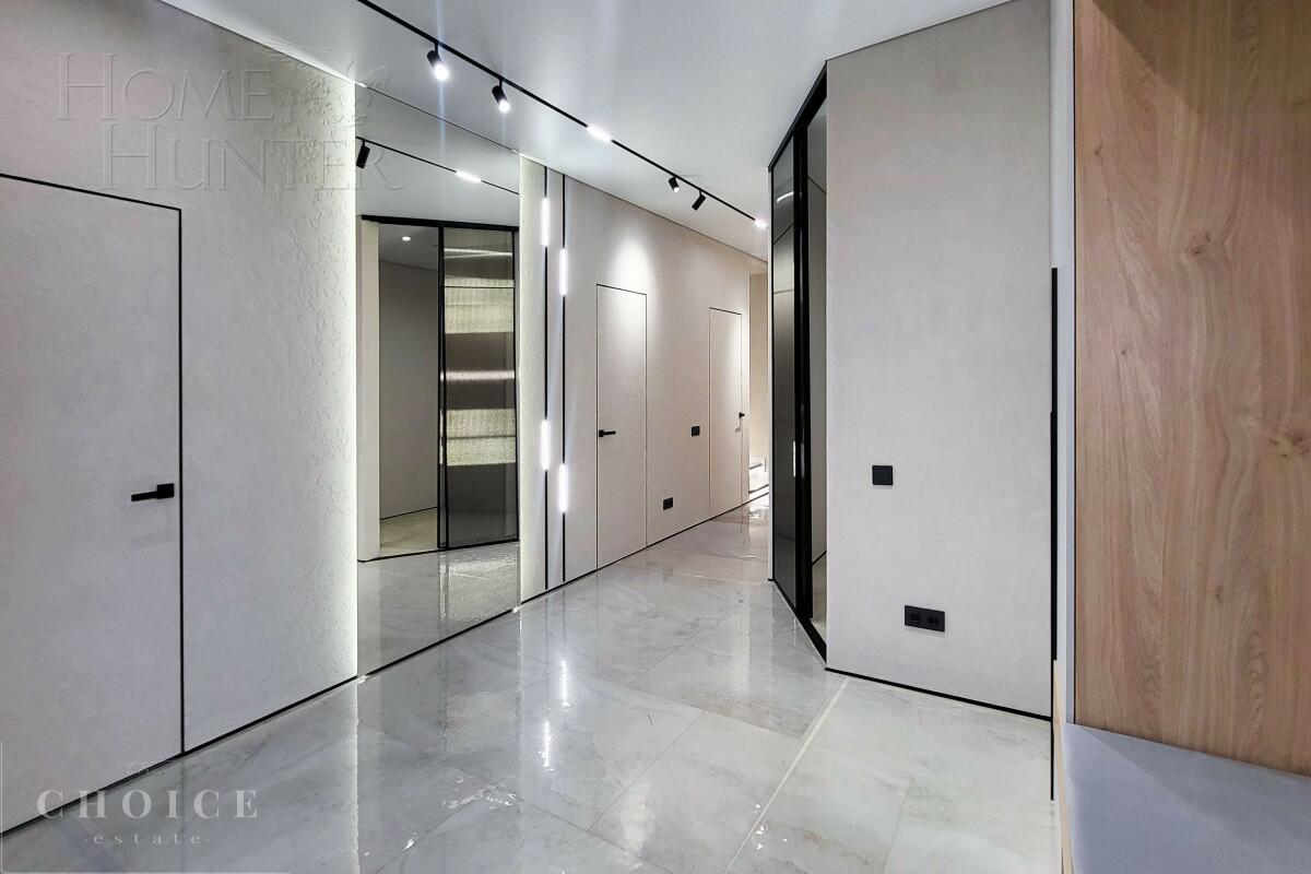 2-этажный коттедж 271 м² с отделкой