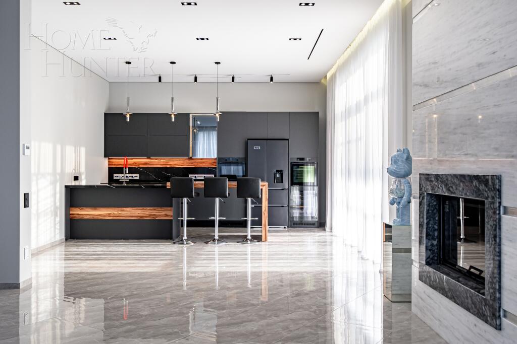 2-этажный коттедж 440 м² с отделкой