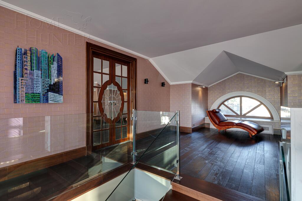 2-этажный коттедж 1 200 м² с отделкой