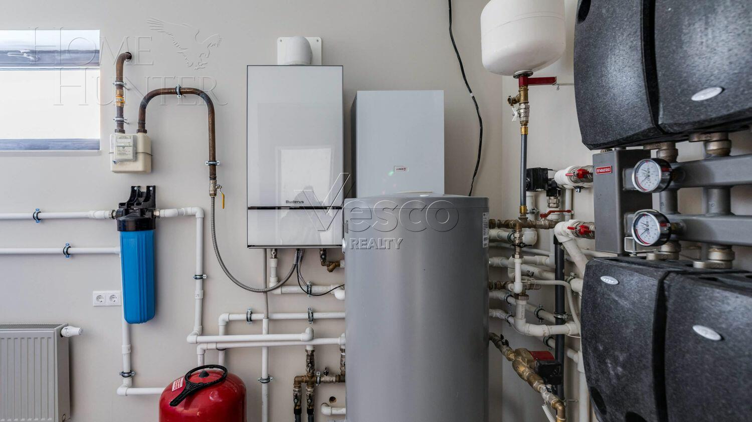 2-этажный коттедж 348 м² с отделкой