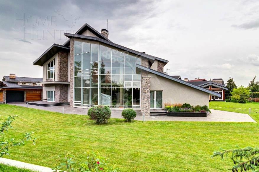 2-этажный коттедж 1 700 м² без отделки